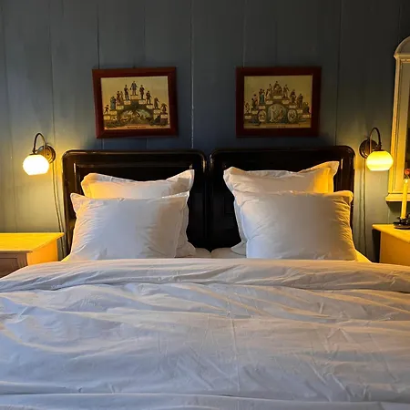 Aeroskobings Aeldste Hus - Eksklusiv I Historiske Rammer בית נופש