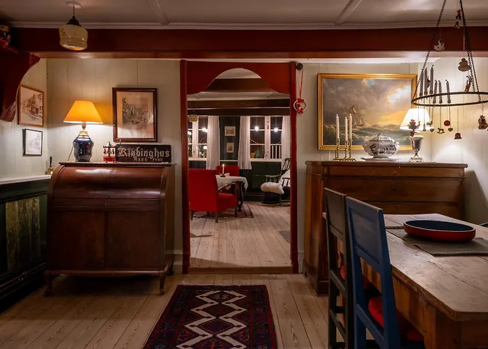 Aeroskobings Aeldste Hus - Eksklusiv I Historiske Rammer בית נופש Ærøskøbing