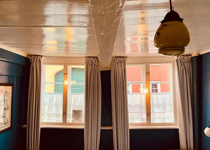 Aeroskobings Aeldste Hus - Eksklusiv I Historiske Rammer