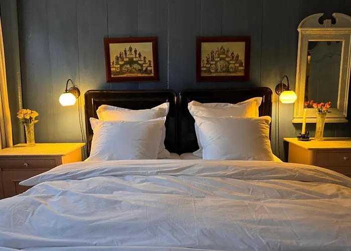 Aeroskobings Aeldste Hus - Eksklusiv I Historiske Rammer בית נופש